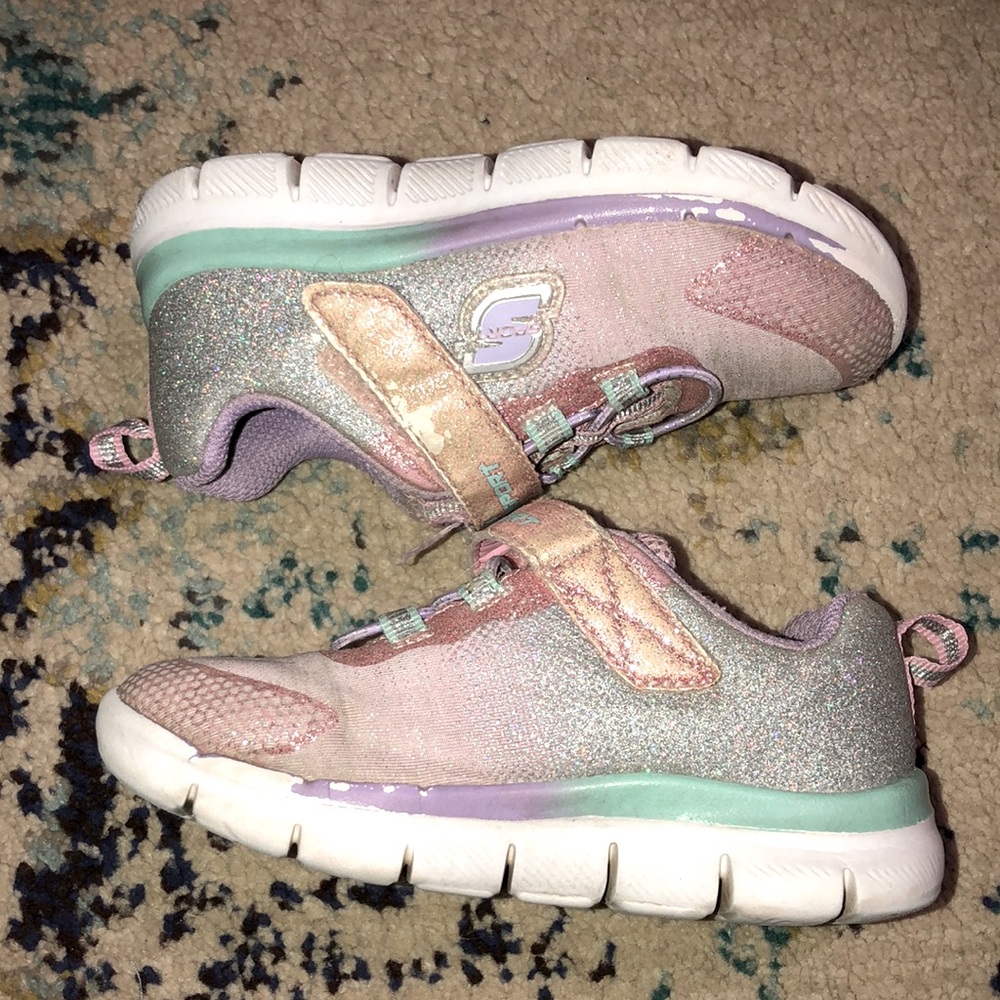 🧜🏼‍♀️3 for $15 listing!🧜🏼‍♀️ sketchers sport sneakers